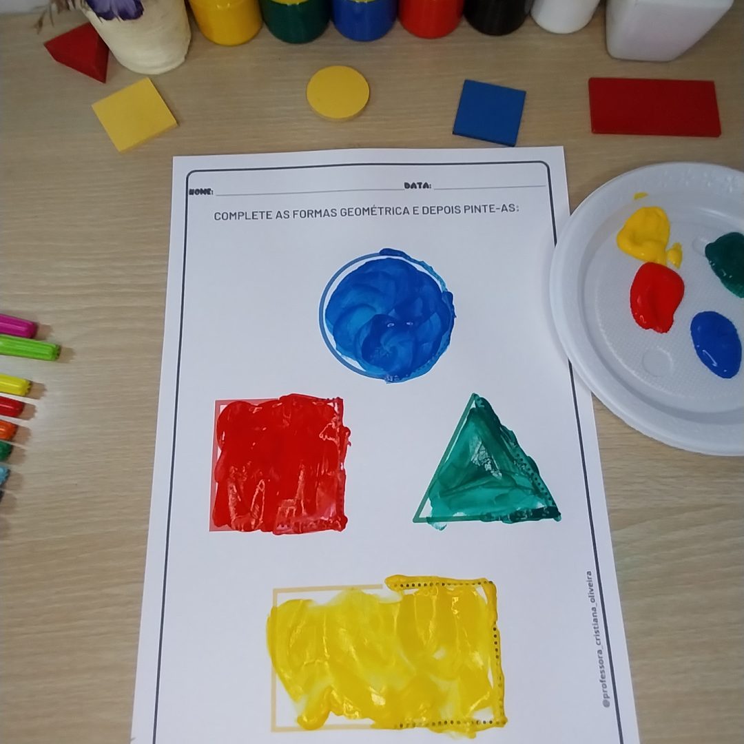 PINTURA FORMAS GEOMÉTRICAS